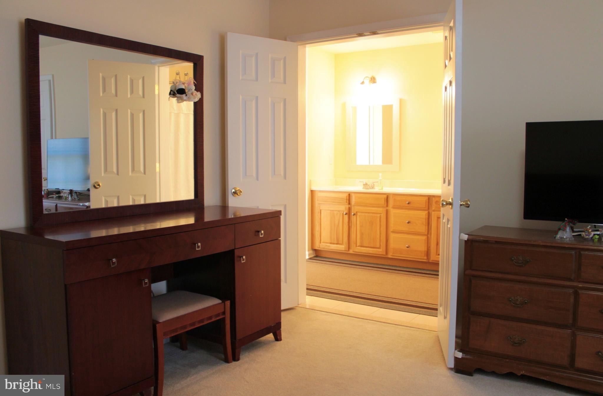 23934 Foxville Road Smithsburg, MD 21783 - Photo 24 of 30 Bedroom (Master)