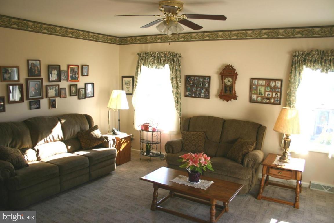 1728 Wilderness Road Lancaster, PA 17603 - Photo 9 of 18 Gallery Image 9