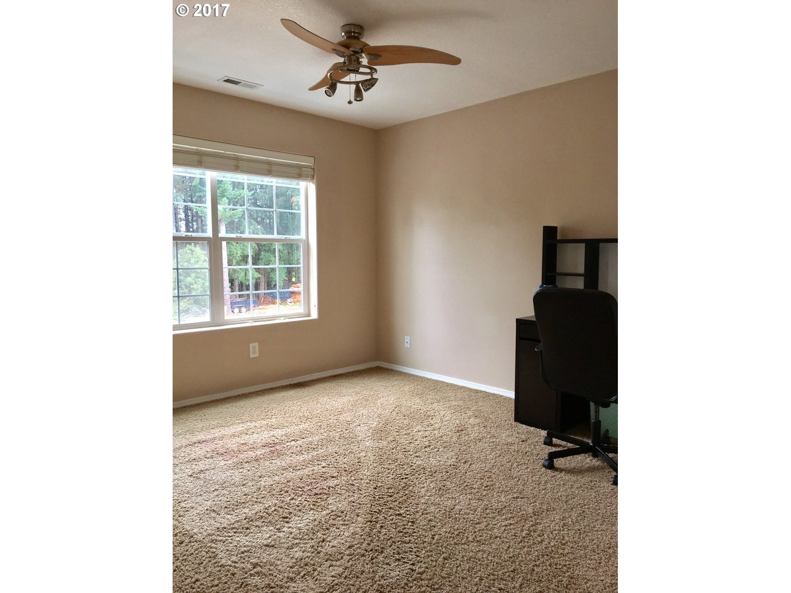 18128 Southwest Strathmoor Street Beaverton, OR 97007 - Photo 11 of 13 Gallery Image 11