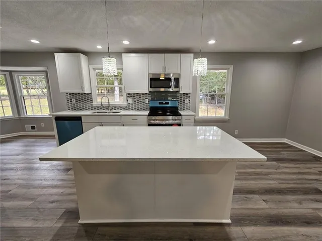 $2,900 | 999 Braselton Highway, Lawrenceville, GA 30043