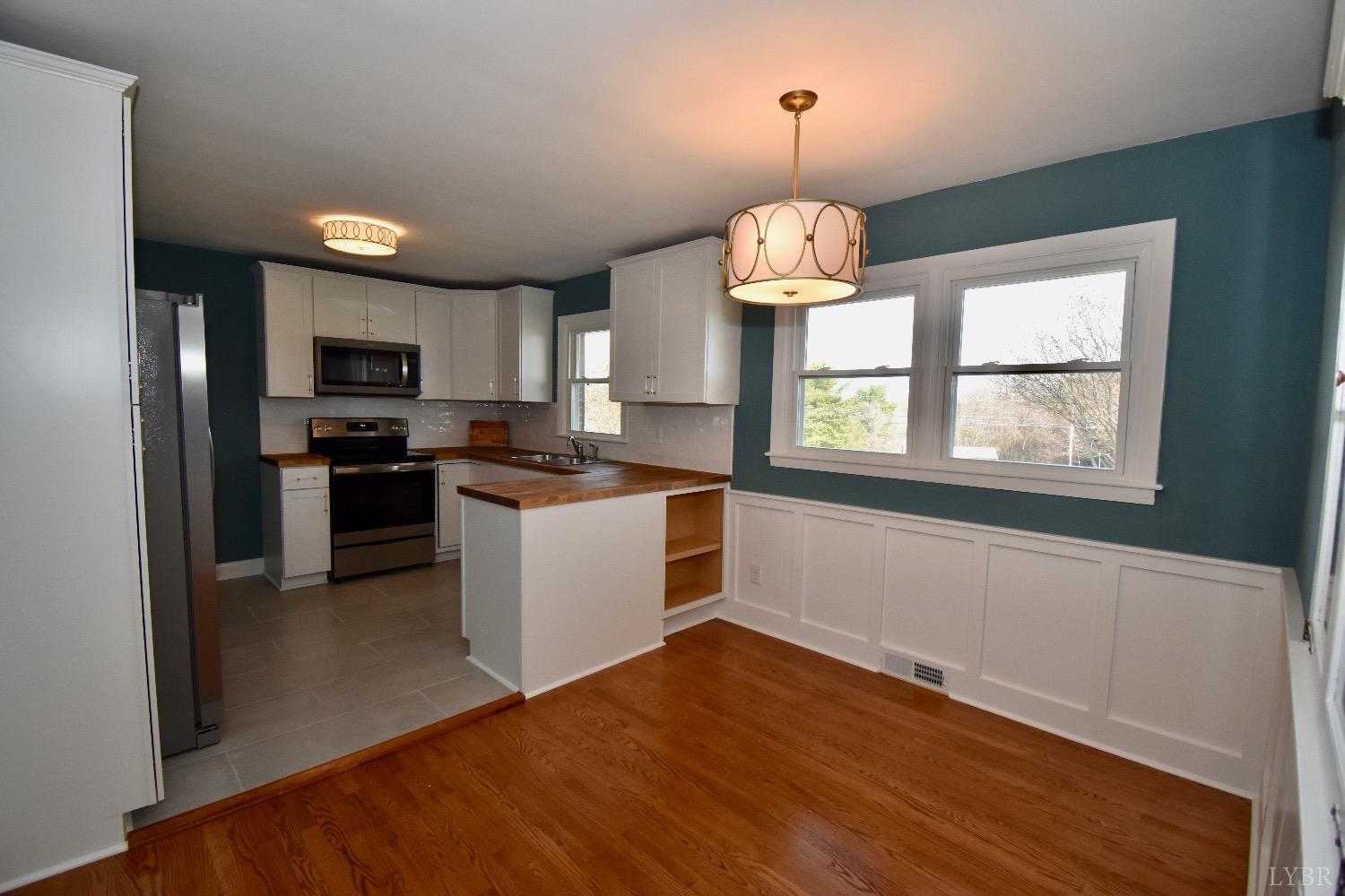123 Ridge Street Madison Heights, VA 24572 - Photo 6 of 29 Gallery Image 6