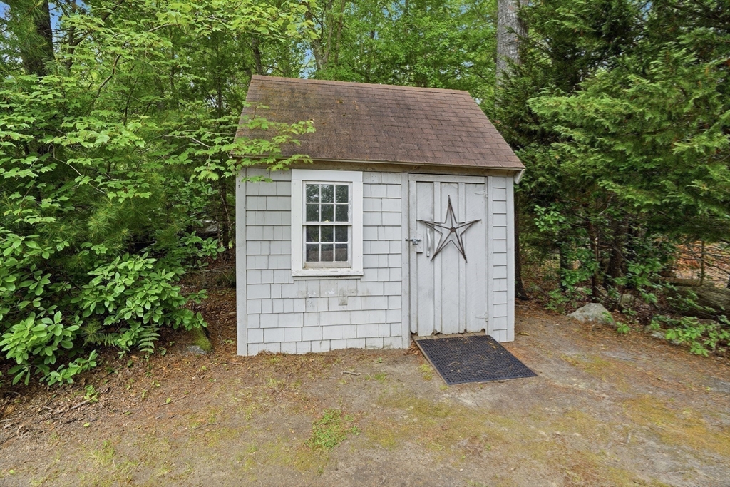72 Indian Cove Road Marion, MA 02738 - Photo 36 of 40