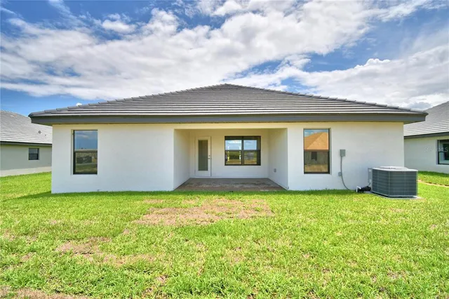 $421,391 | 4502 Grandview Gln Drive, Auburndale, FL 33823