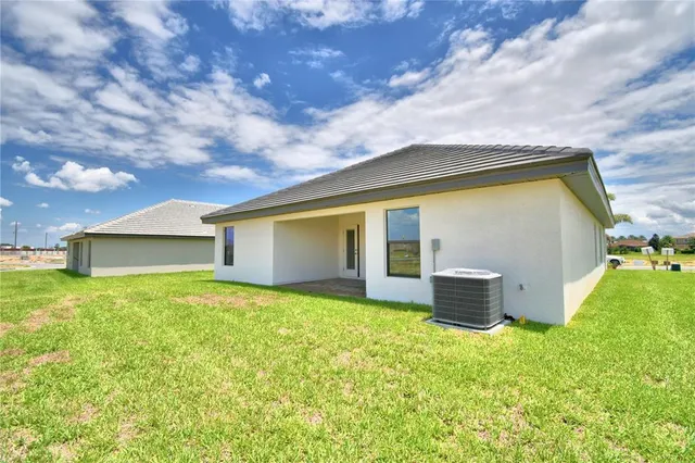 $421,391 | 4502 Grandview Gln Drive, Auburndale, FL 33823