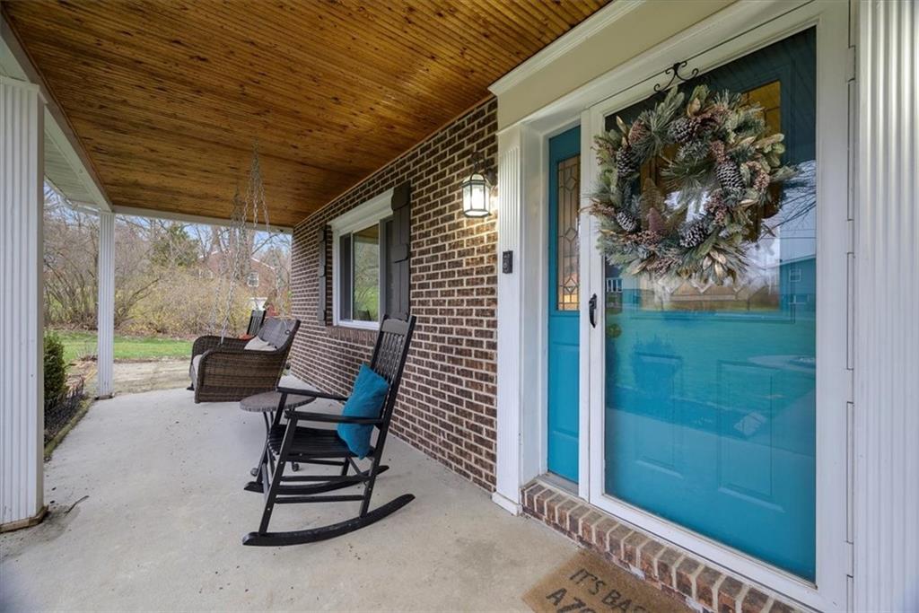107 Clarette Road Pittsburgh, PA 15237 - Photo 3 of 25 Gallery Image 3