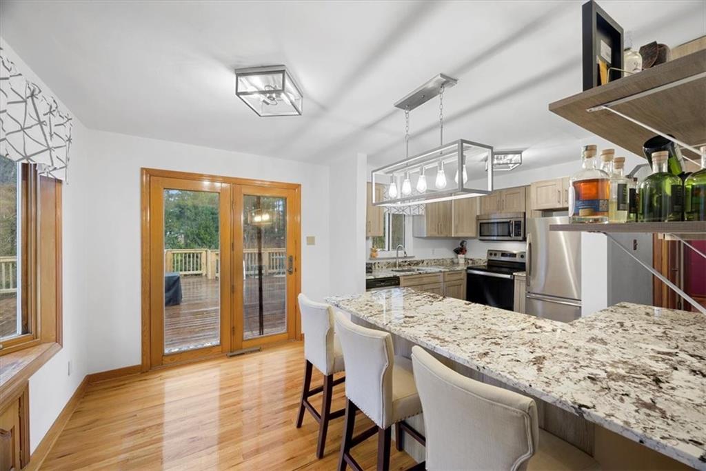 107 Clarette Road Pittsburgh, PA 15237 - Photo 7 of 25 Gallery Image 7