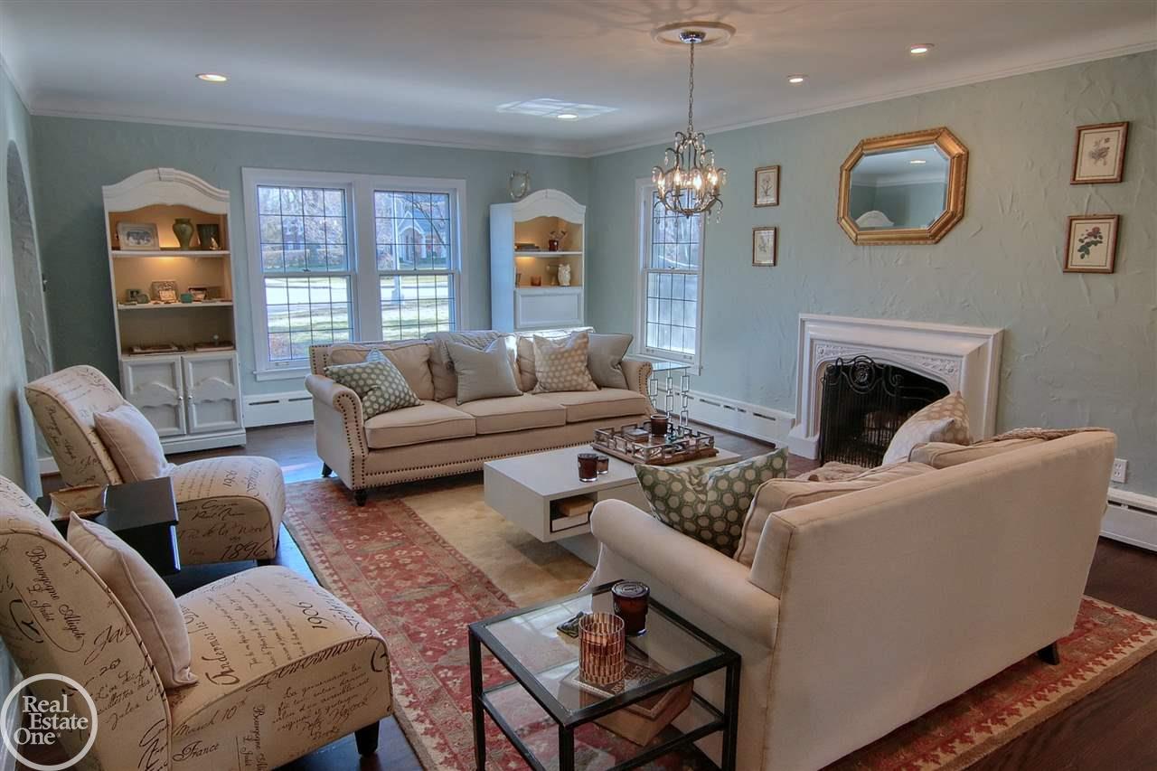 1033 Bishop Road Grosse Pointe Park, MI 48230 - Photo 9 of 37