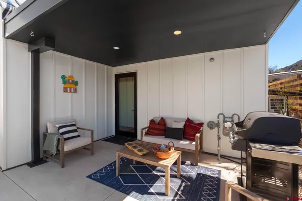 a view of a house with a entertaining space