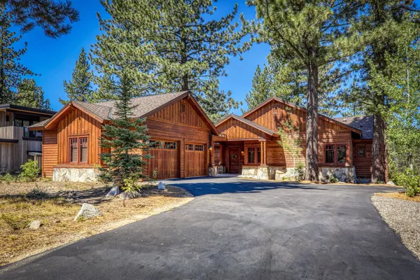 $1,995,000 | 11210 Henness Road, Truckee, CA 96161