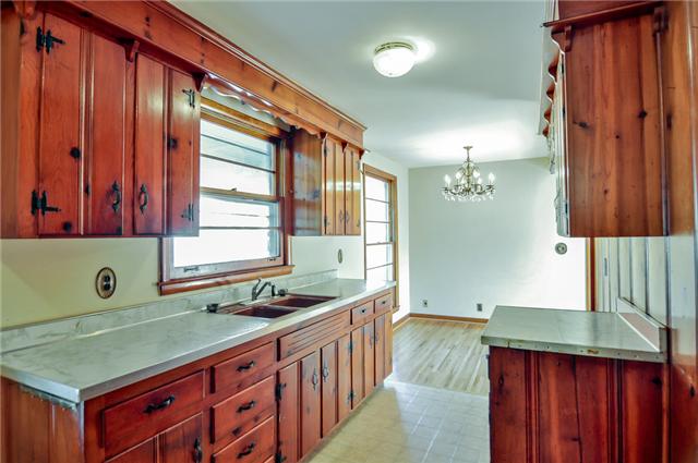 2405 Porter Road Nashville, TN 37206 - Photo 8 of 20 Gallery Image 8