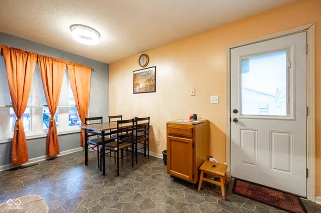 $175,000 | 510 Ohio Street, Greencastle, IN 46135