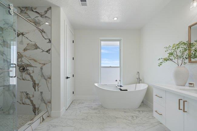 228 Pine Canyon Road Salinas, CA 93908 - Photo 26 of 64