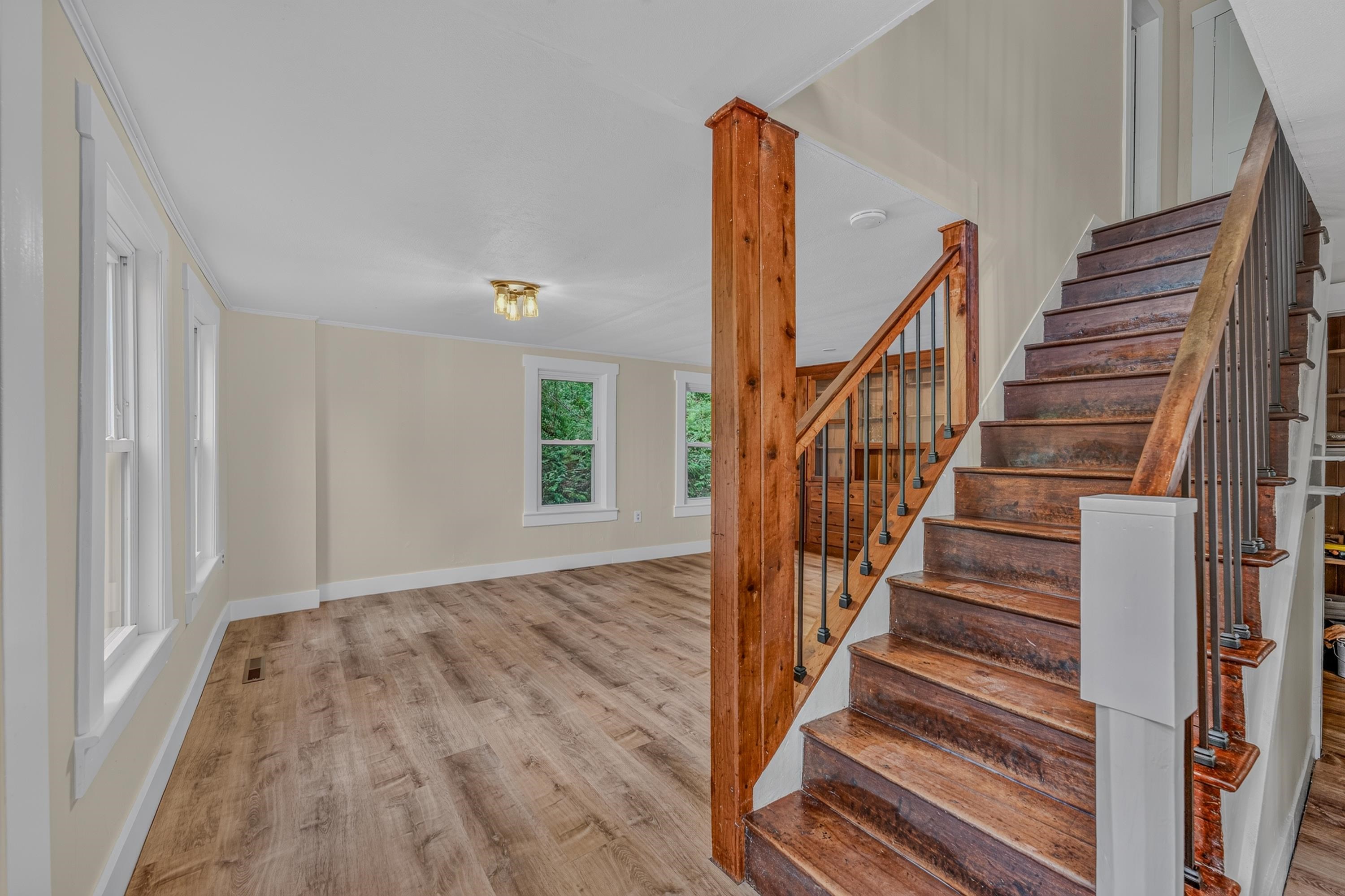 6 Hodge Hill Road Lisbon, NH 03585 - Photo 8 of 37