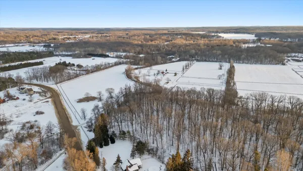 $1,250,000 | 1246 Rose Center Road, Fenton, MI 48430