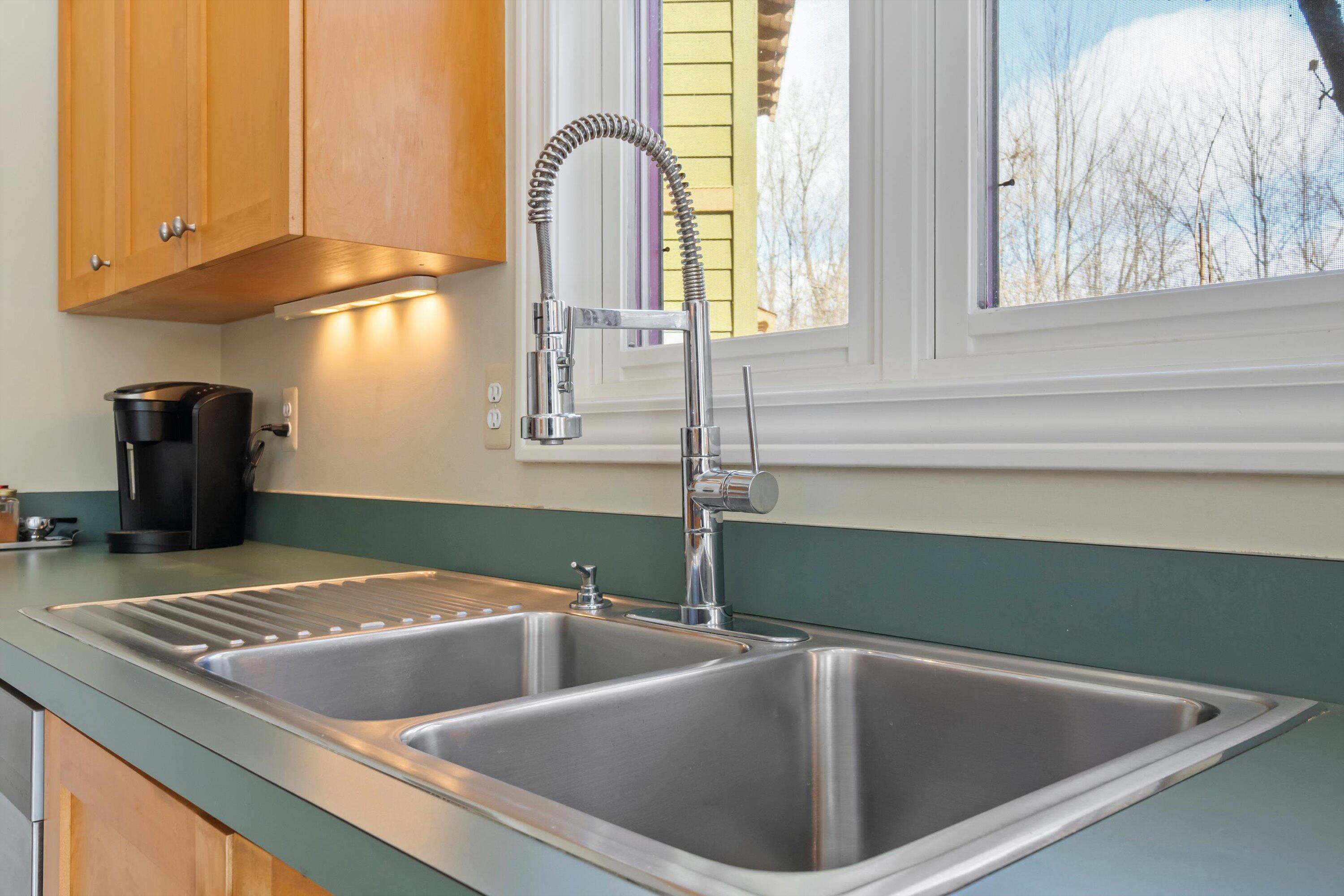 1246 Rose Center Road Fenton, MI 48430 - Photo 17 of 133 020-DSC07043