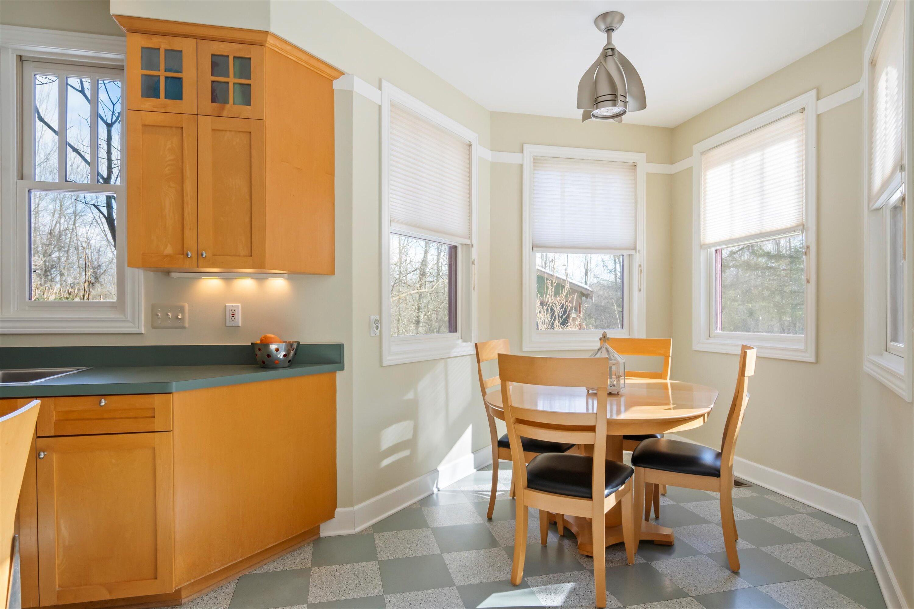 1246 Rose Center Road Fenton, MI 48430 - Photo 18 of 133 021-DSC07048