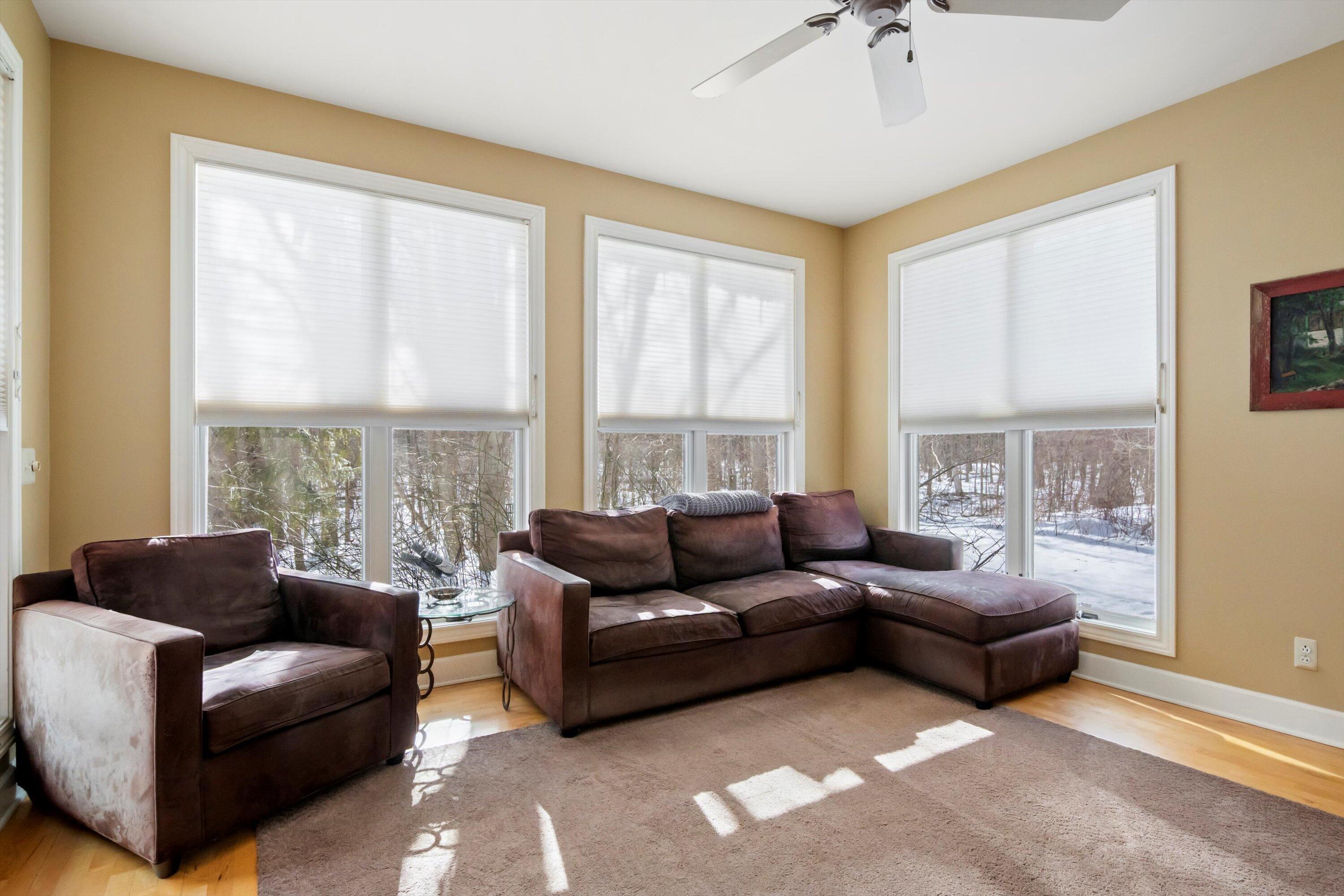 1246 Rose Center Road Fenton, MI 48430 - Photo 41 of 133 043-DSC07163