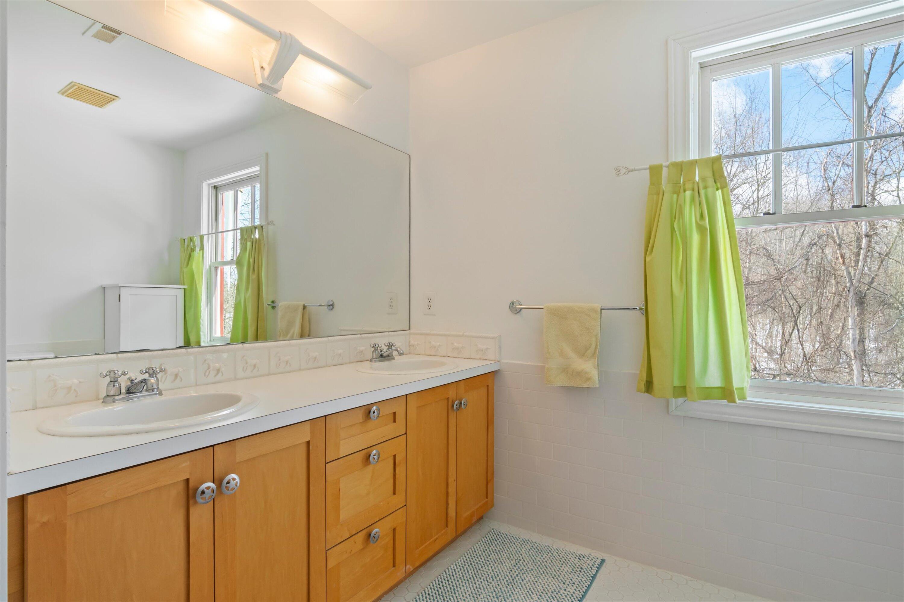 1246 Rose Center Road Fenton, MI 48430 - Photo 68 of 133 069-DSC07083