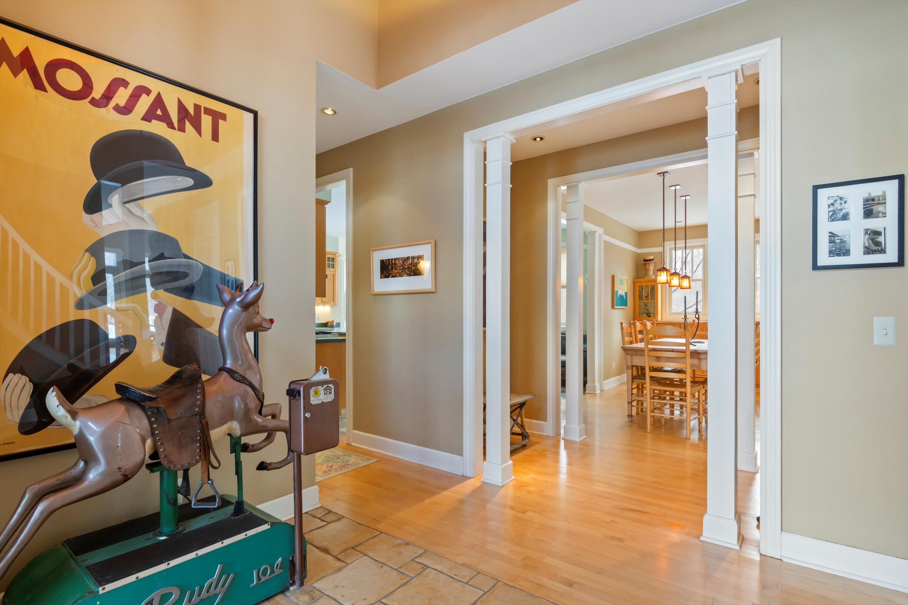 1246 Rose Center Road Fenton, MI 48430 - Photo 7 of 133 008-DSC07253