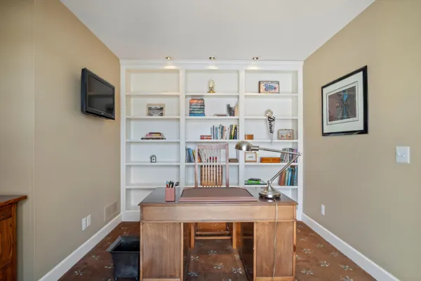 $1,250,000 | 1246 Rose Center Road, Fenton, MI 48430