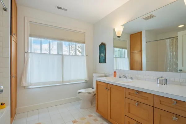 $1,250,000 | 1246 Rose Center Road, Fenton, MI 48430