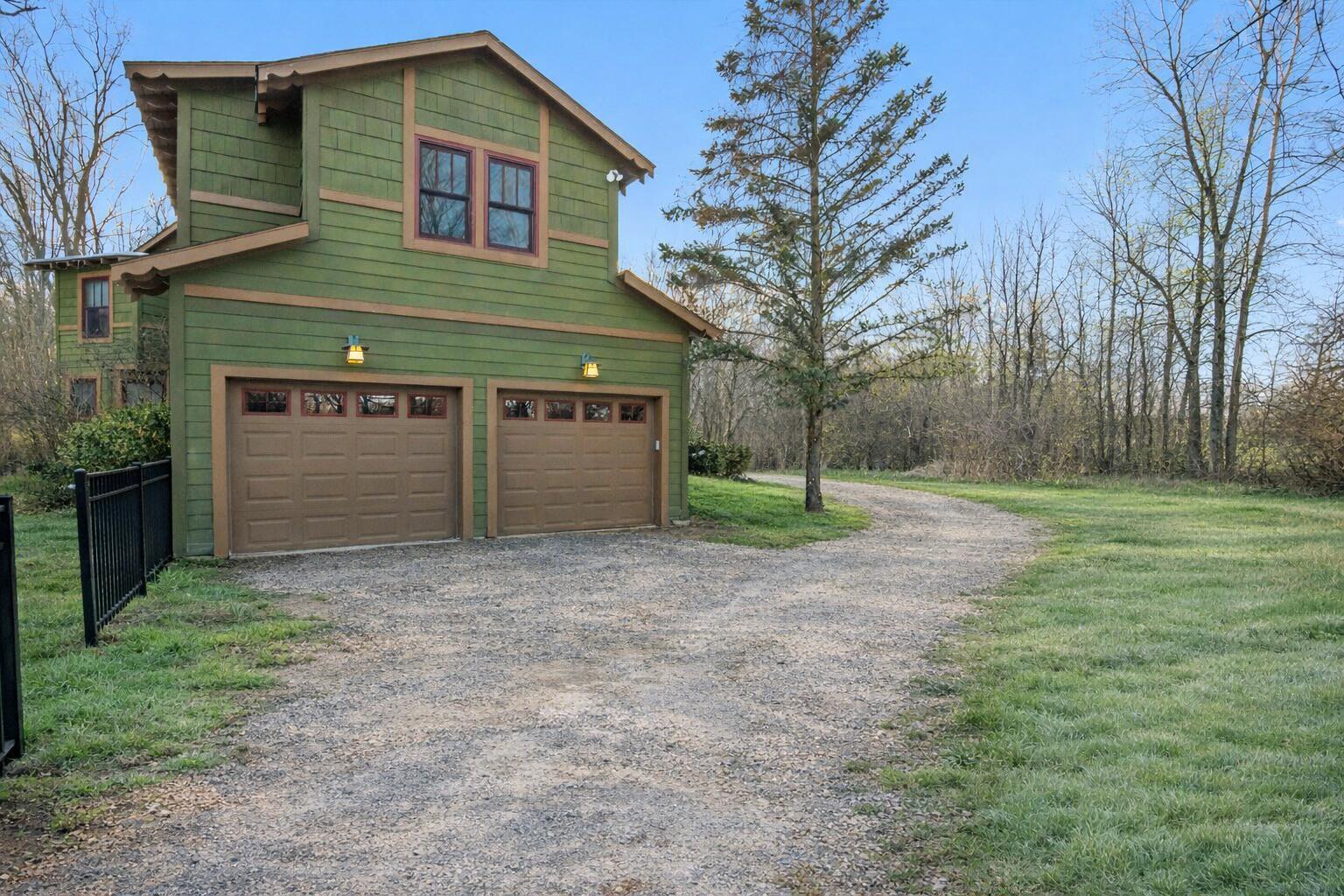 1246 Rose Center Road Fenton, MI 48430 - Photo 95 of 133 garage spring