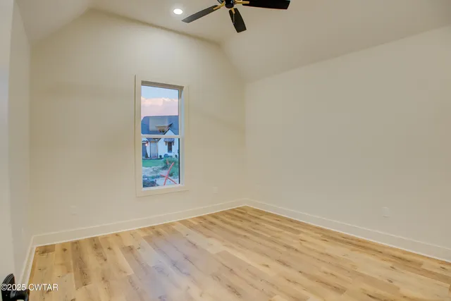 $449,900 | 77 Kings Pond Cove, Jackson, TN 38305