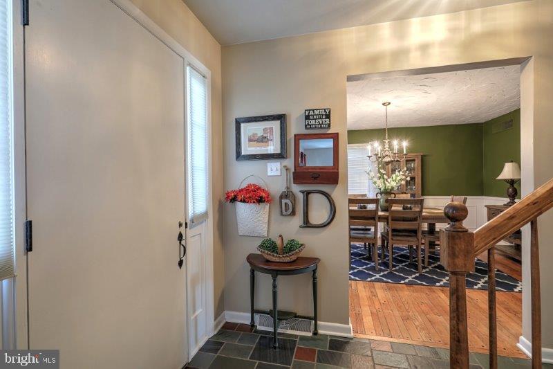 468 Clearview Road Hanover, PA 17331 - Photo 3 of 36 Gallery Image 3