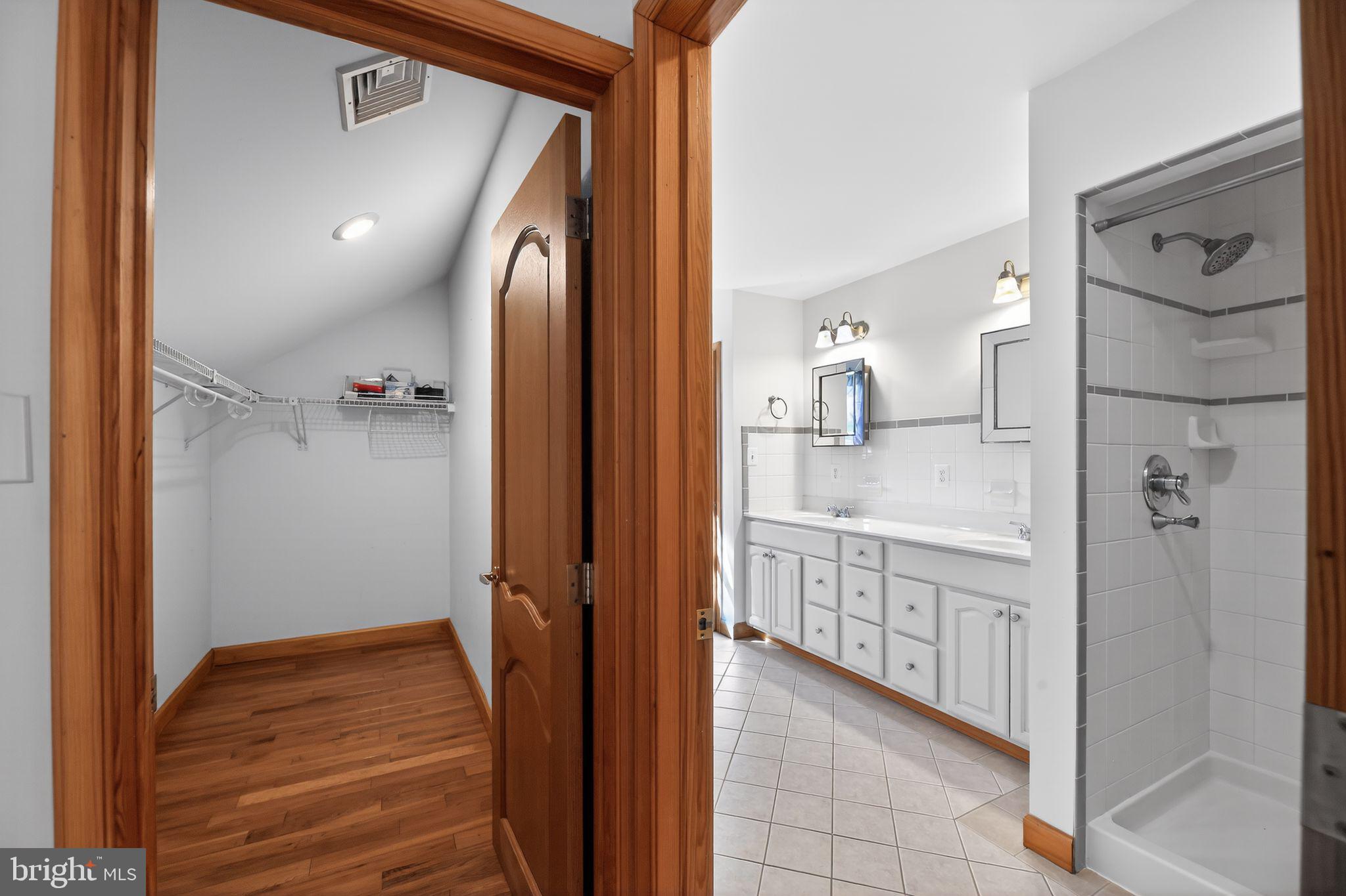 111 Heilig Road Sewell, NJ 08080 - Photo 21 of 39 Gallery Image 21