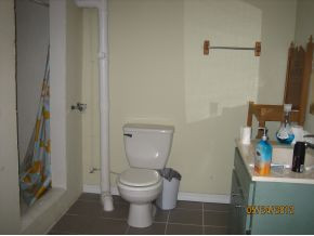 385 Jockey Road Chuckey, TN 37641 - Photo 20 of 22 Apartment Bath