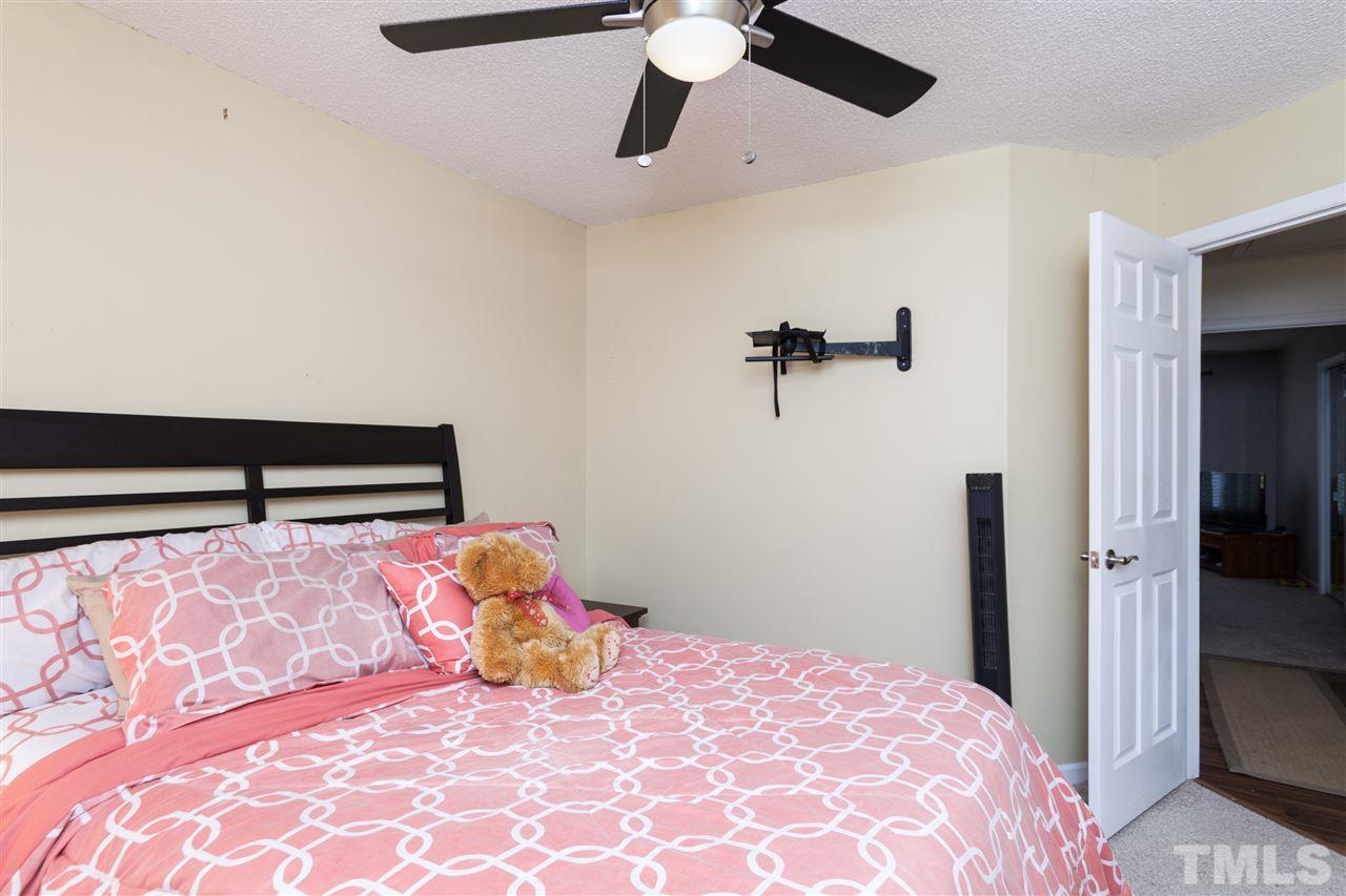 5509 Fieldcross Court Raleigh, NC 27610 - Photo 16 of 22 Gallery Image 16