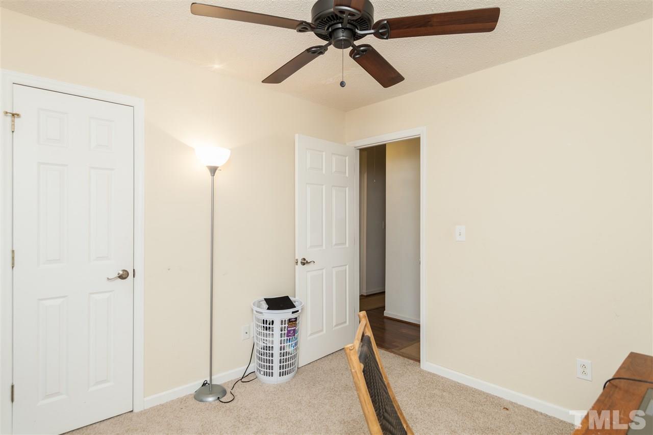 5509 Fieldcross Court Raleigh, NC 27610 - Photo 19 of 22 Gallery Image 19