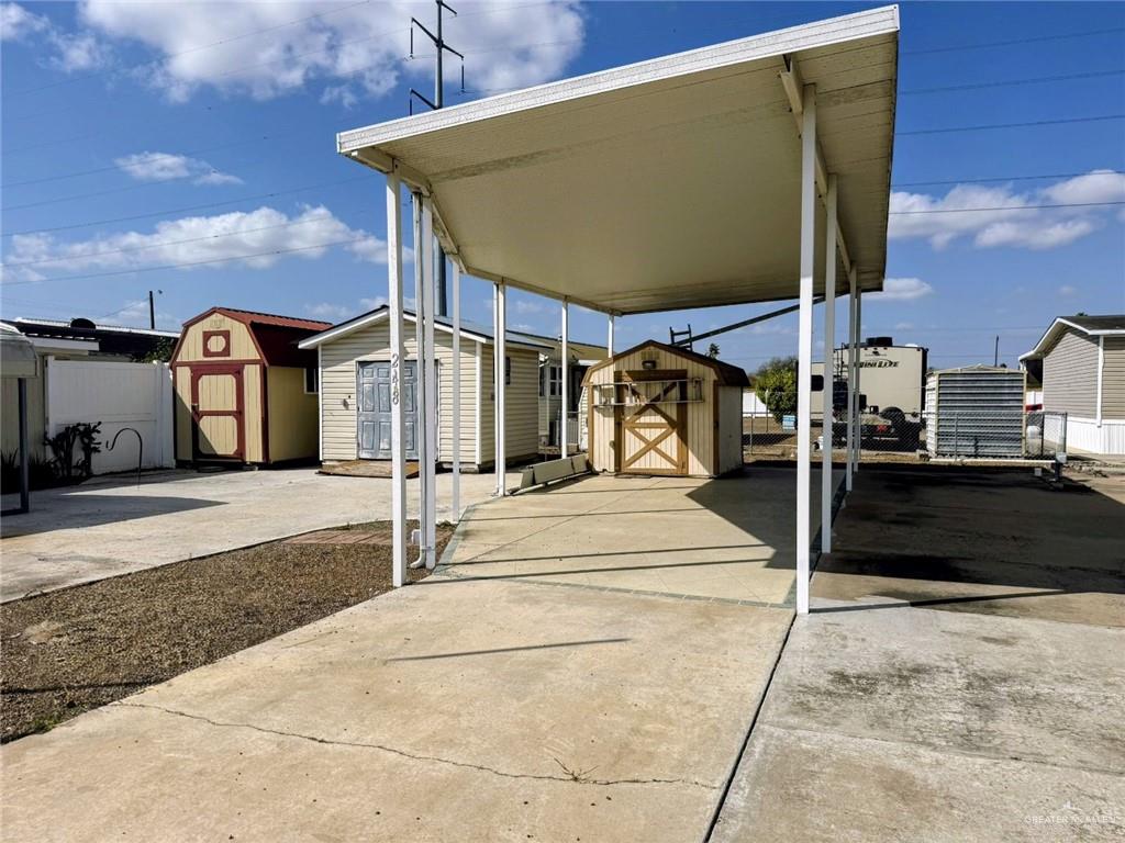215 South Valley View Road Donna, TX 78537 - Photo 2 of 5