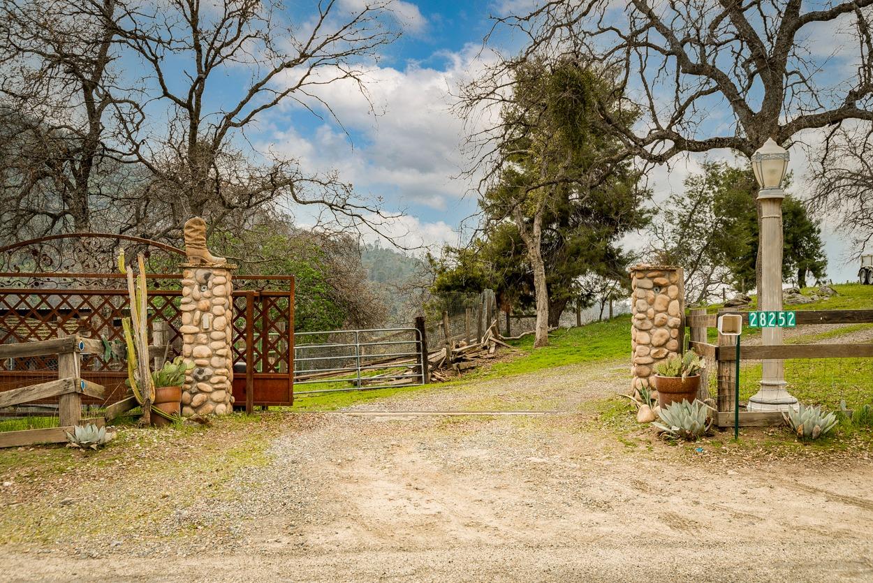 28252 Hitching Post Road Tollhouse, CA 93667 - Photo 33 of 38 Gallery Image 33