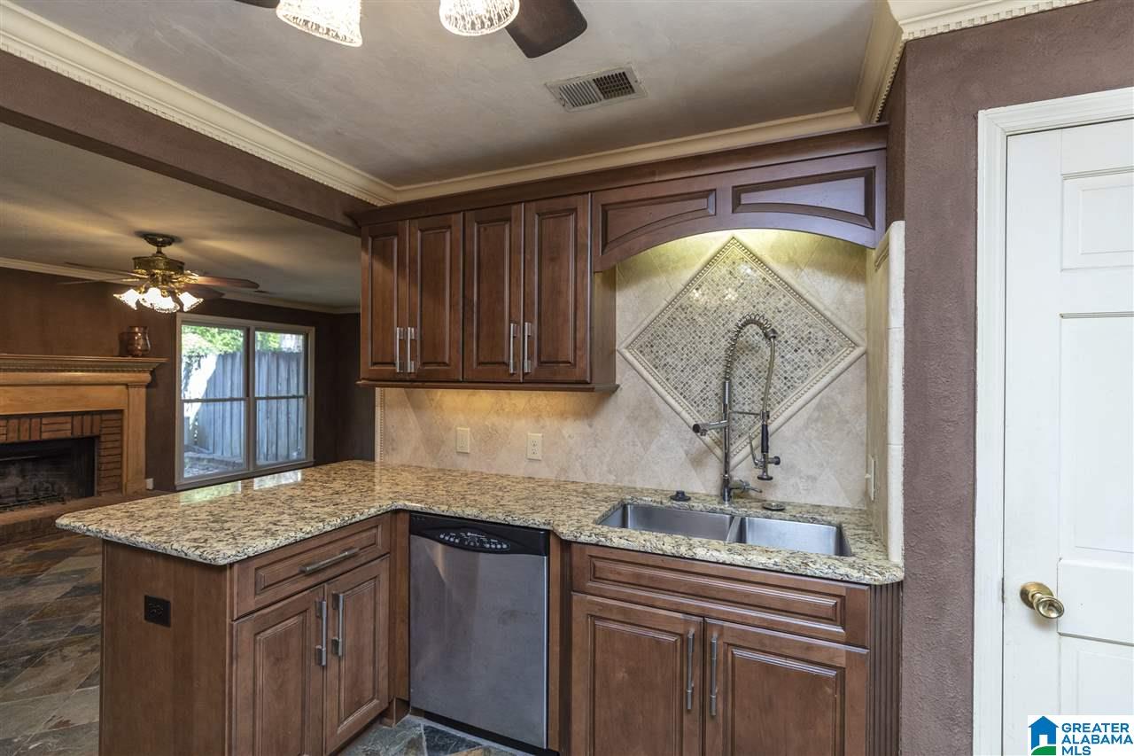 503 Old Rocky Ridge Lane Birmingham, AL 35216 - Photo 18 of 37