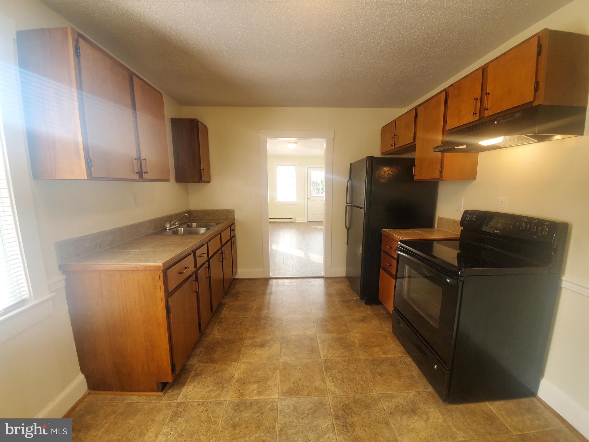 218 West 4th Avenue Ranson, WV 25438 - Photo 3 of 20 Kitchen