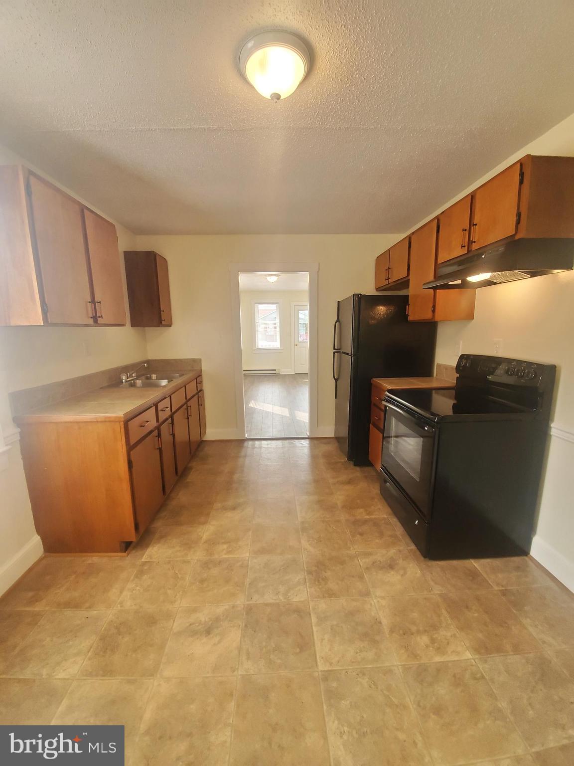 218 West 4th Avenue Ranson, WV 25438 - Photo 5 of 20 Kitchen
