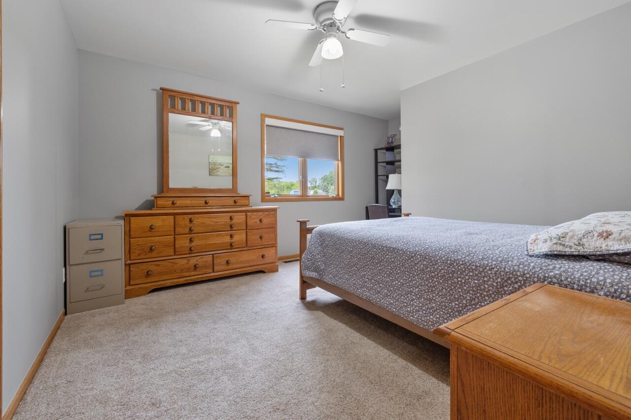 10862 Silver Lake Road South Lyon, MI 48178 - Photo 26 of 52 10682 Silver Lake-178 Large