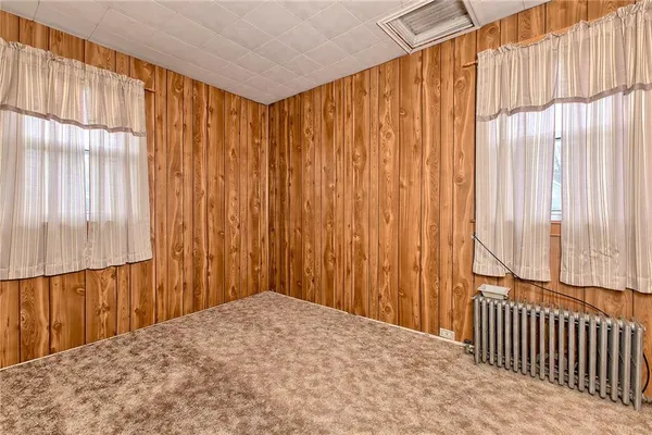 $150,000 | 229 South 5th Street, Youngwood, PA 15697