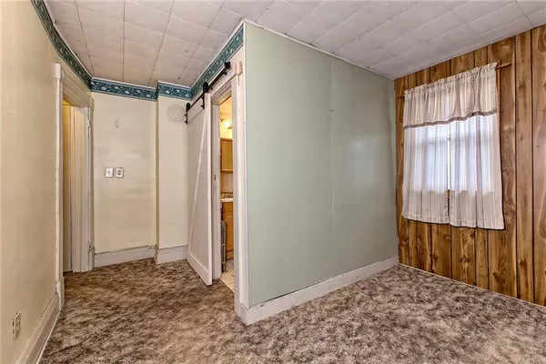 $150,000 | 229 South 5th Street, Youngwood, PA 15697