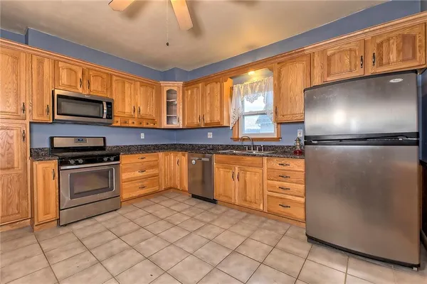 $150,000 | 229 South 5th Street, Youngwood, PA 15697