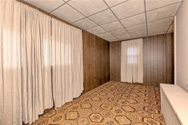 $150,000 | 229 South 5th Street, Youngwood, PA 15697