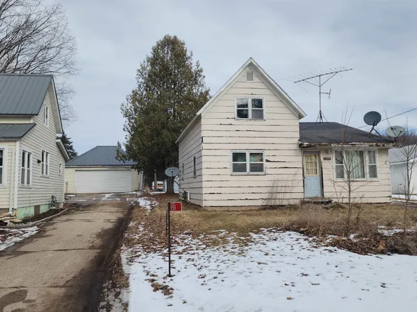 $79,900 | 5555 Downtown Lane, Underhill, WI 54124
