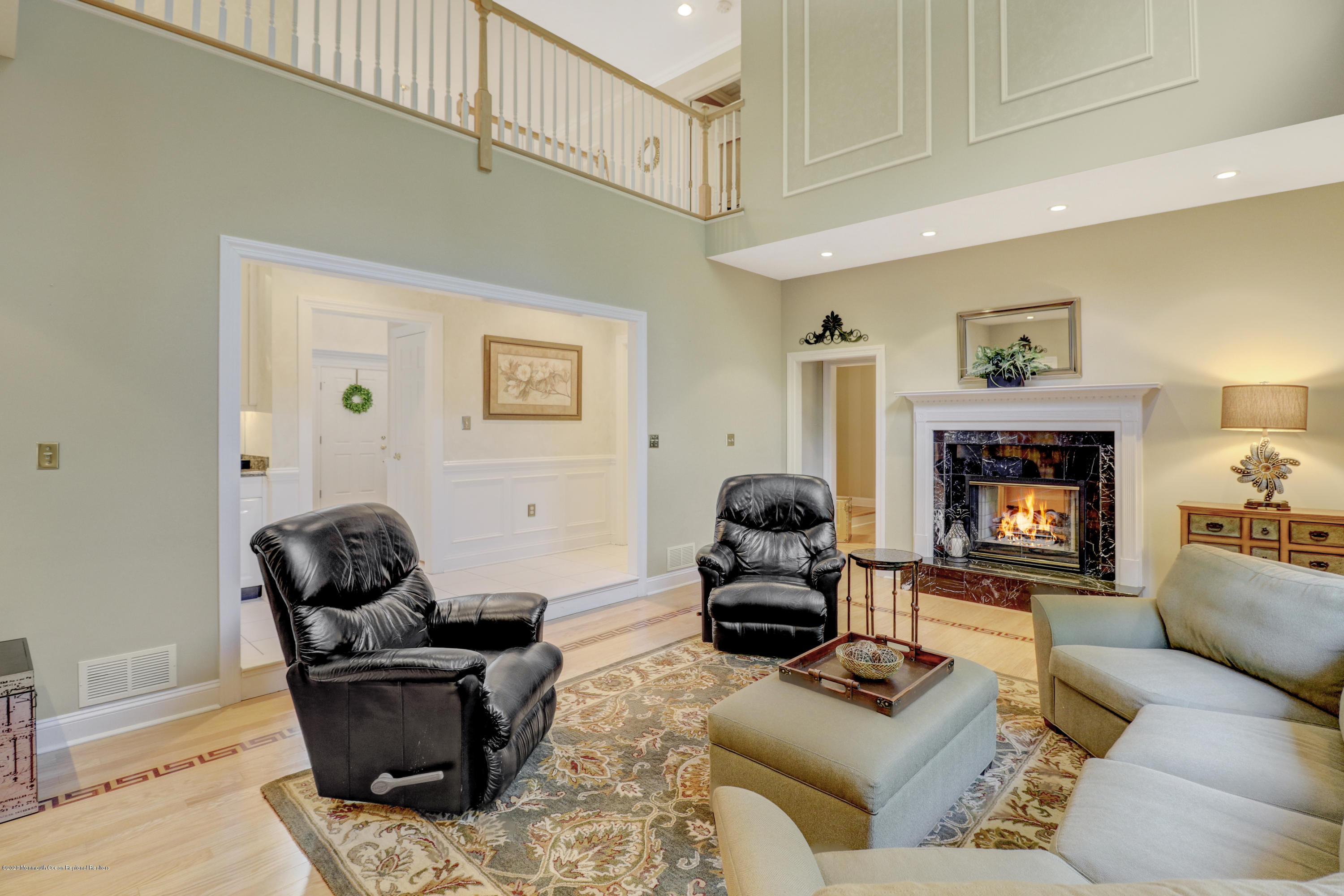 464 Everett Road Middletown, NJ 07748 - Photo 25 of 71 25-TV Room