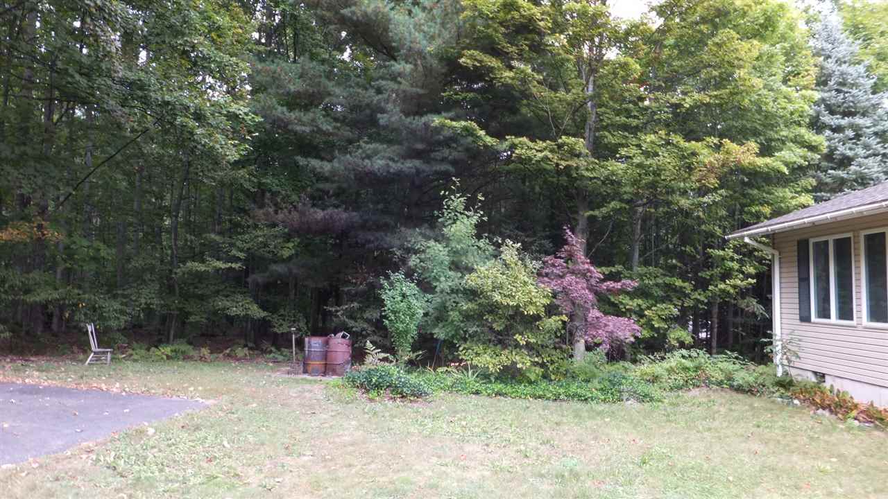 50 West Ryant Road Maple City, MI 49664 - Photo 21 of 24 1842112-20.JPG