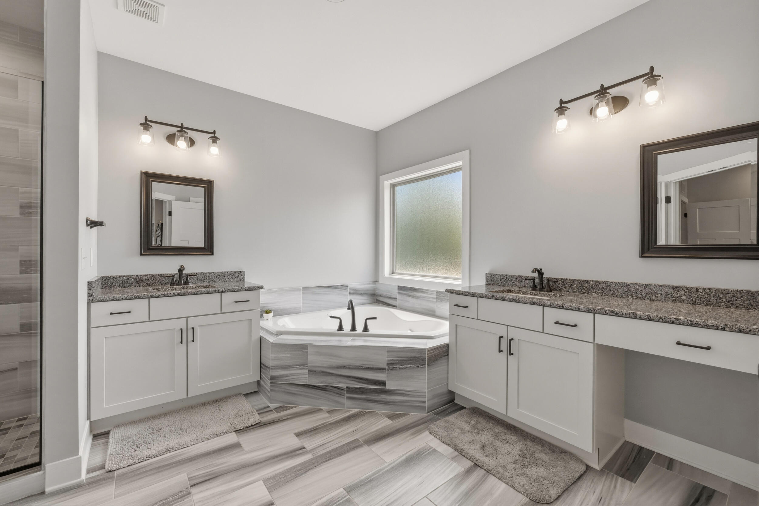 151 Kennedy Bridge Road Lancaster, KY 40444 - Photo 24 of 59 primary bathroom