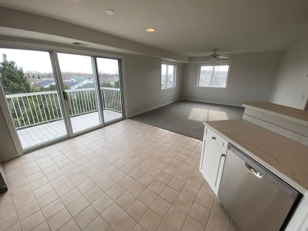 $299,900 | 3401 28th Street Southwest, Unit 302, Fargo, ND 58104