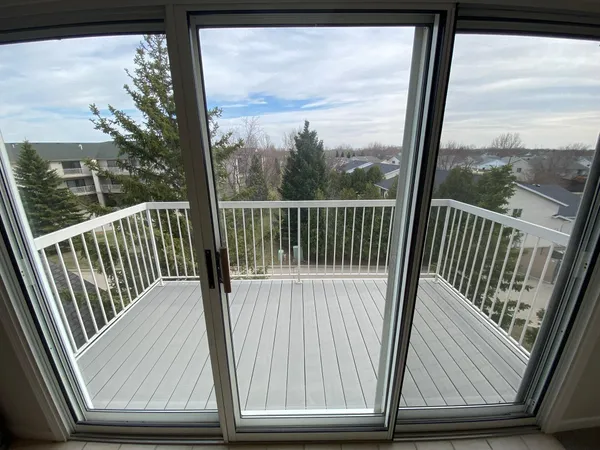 $299,900 | 3401 28th Street Southwest, Unit 302, Fargo, ND 58104