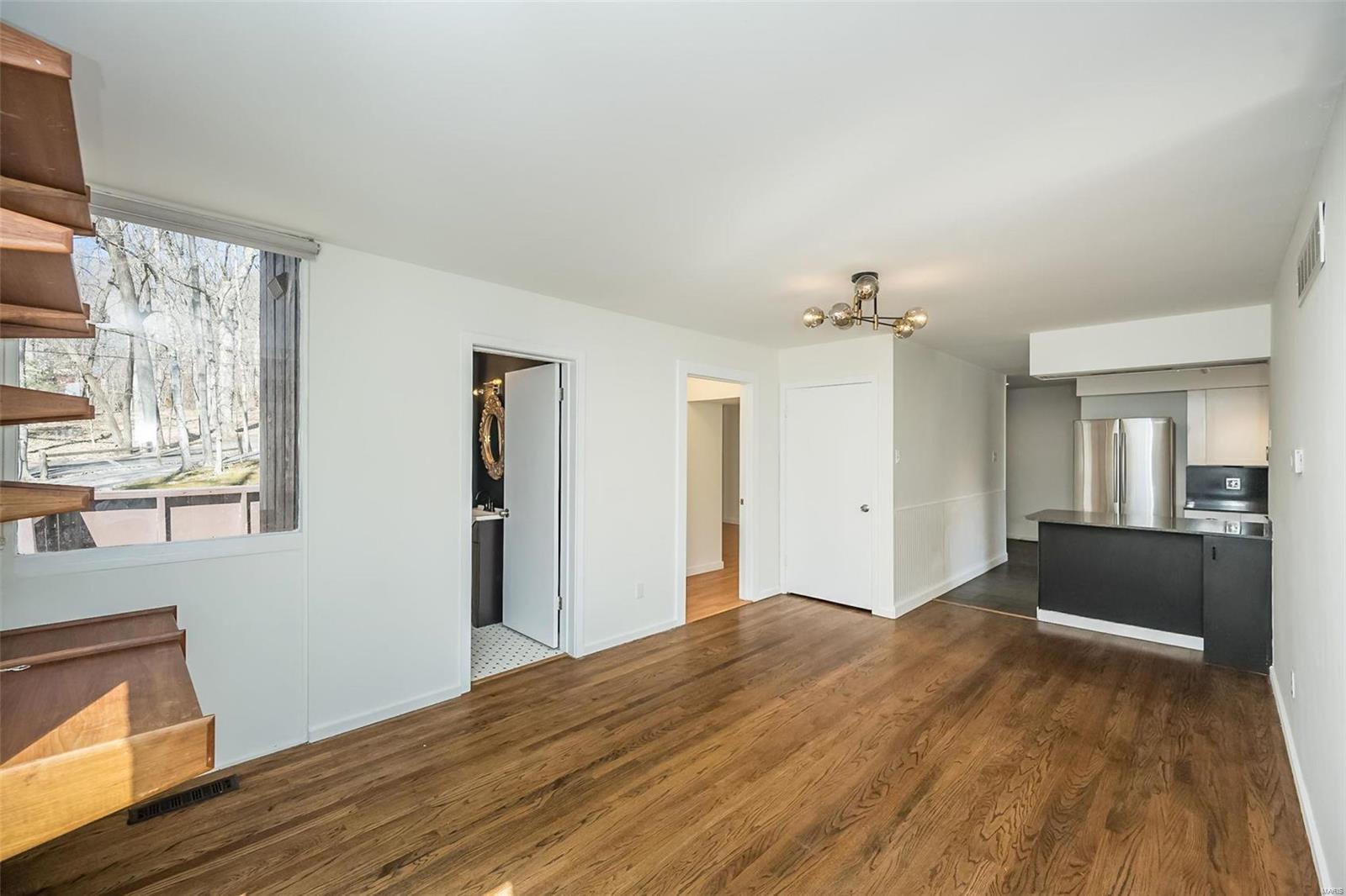 20 Arrowhead Estates Lane Chesterfield, MO 63017 - Photo 13 of 59