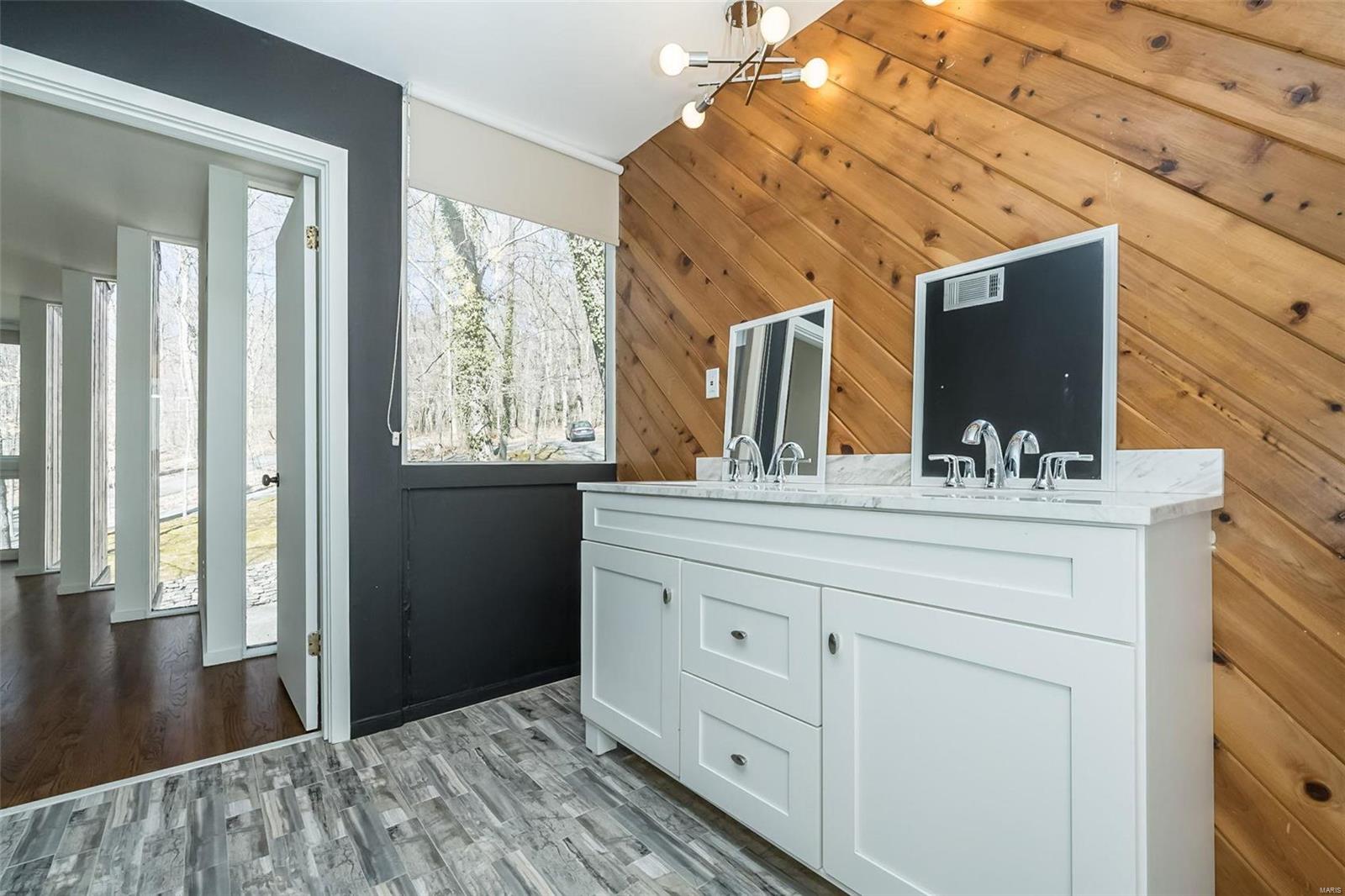 20 Arrowhead Estates Lane Chesterfield, MO 63017 - Photo 37 of 59